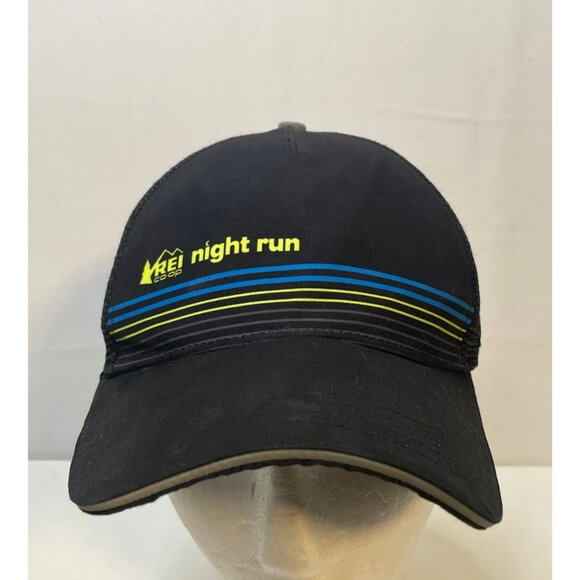 REI Hoka night run hat cap 7" trucker mesh snap back black - Picture 1 of 7